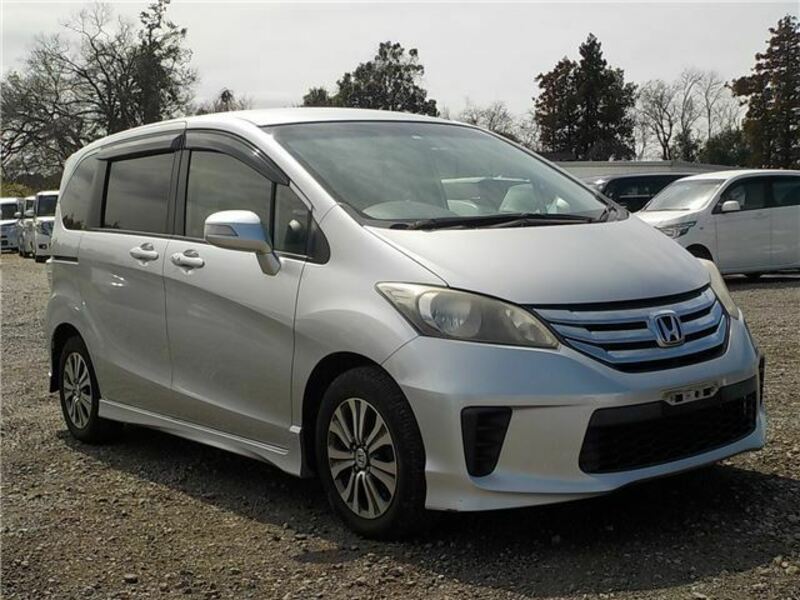 HONDA FREED