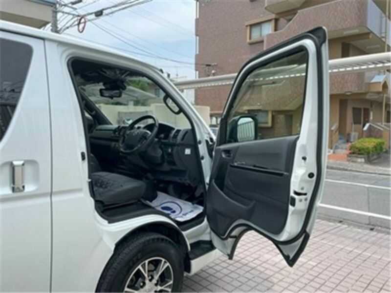 HIACE