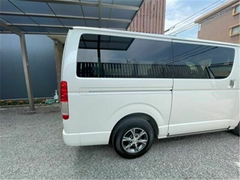 HIACE