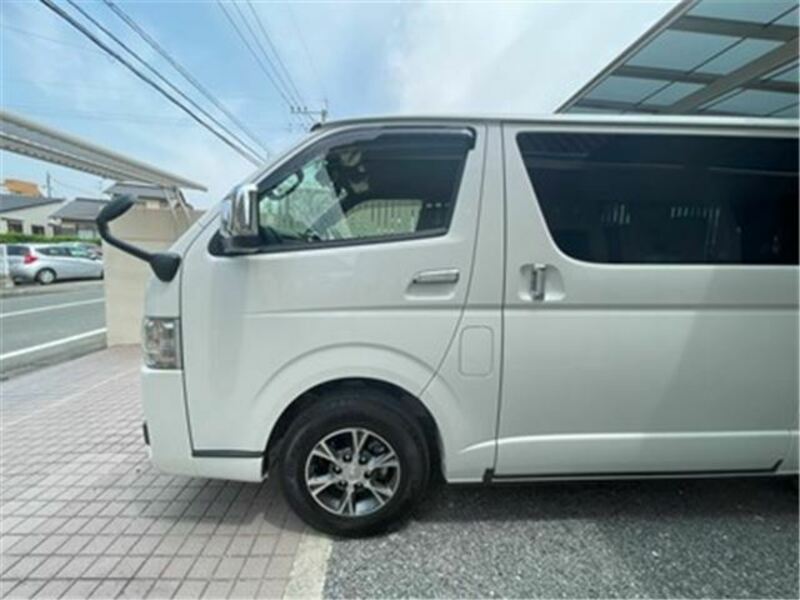 HIACE