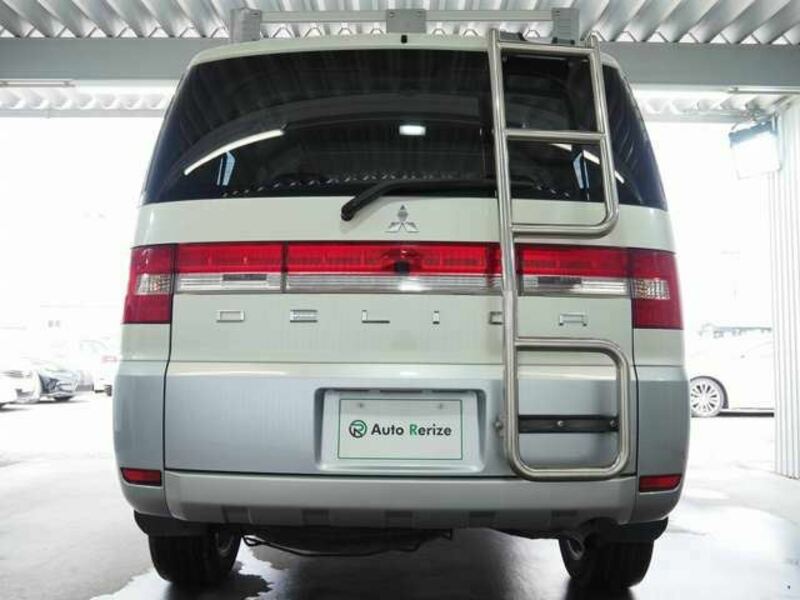 DELICA D5