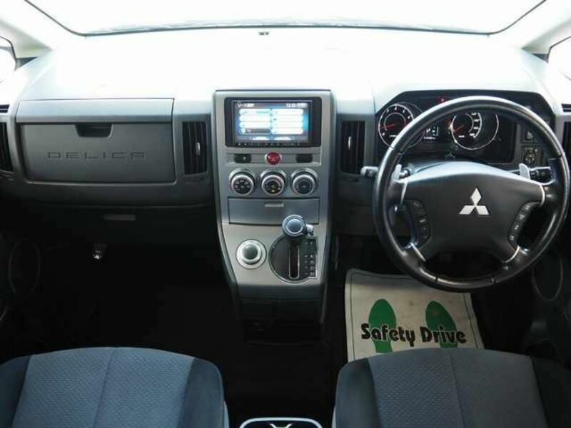 DELICA D5