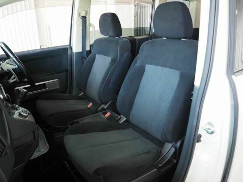DELICA D5