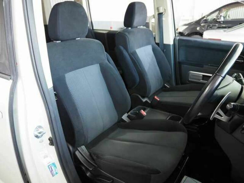 DELICA D5