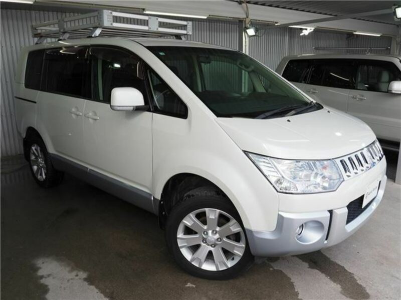 DELICA D5