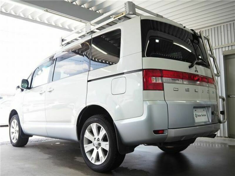 DELICA D5