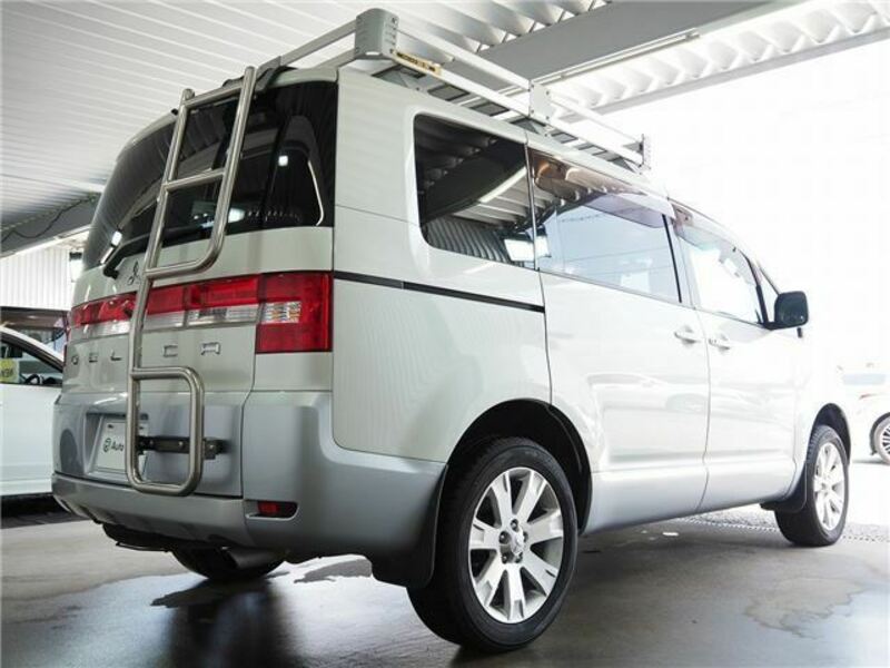 DELICA D5