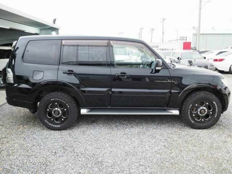 PAJERO