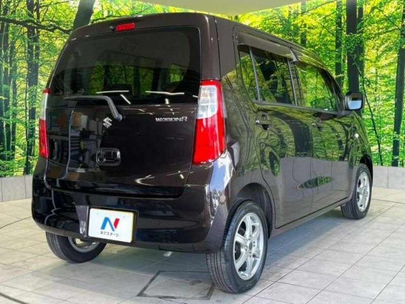 WAGON R-16