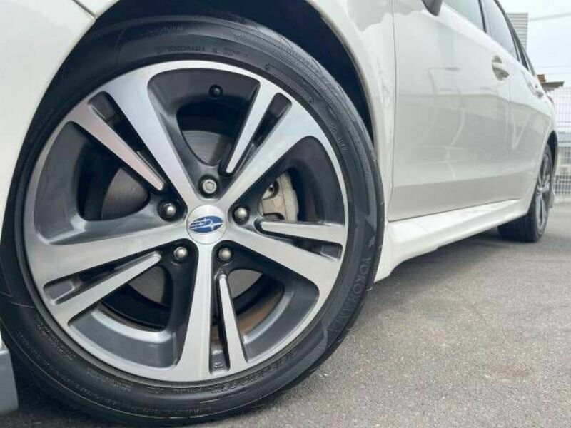LEVORG-15