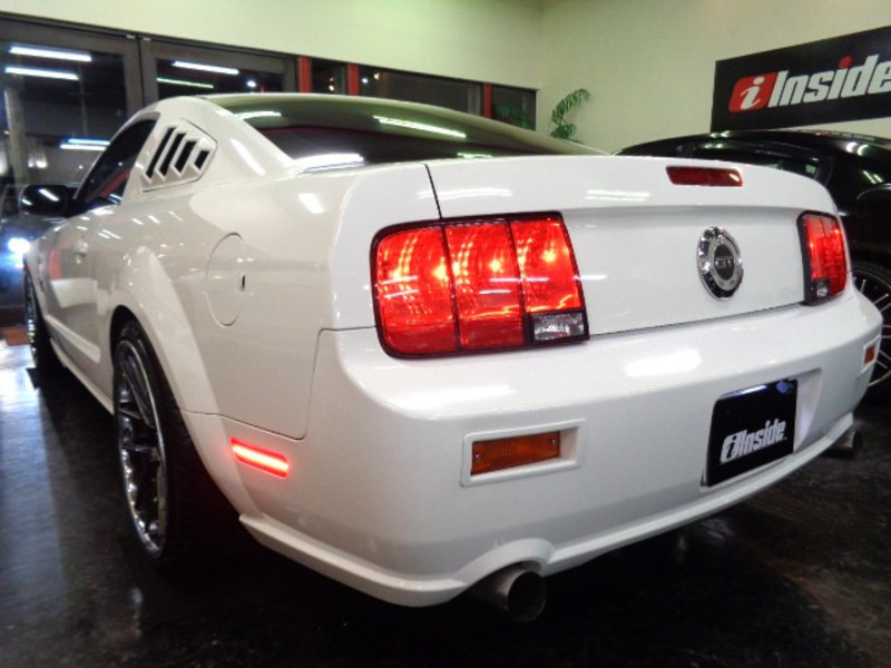 MUSTANG