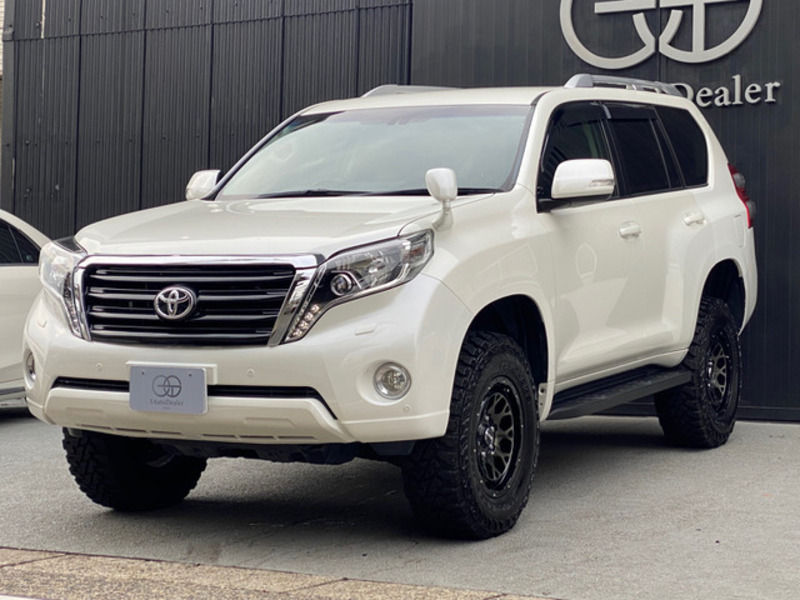 LAND CRUISER PRADO-1
