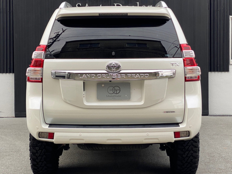 LAND CRUISER PRADO-7