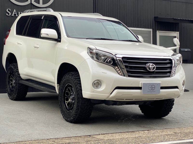 LAND CRUISER PRADO-3