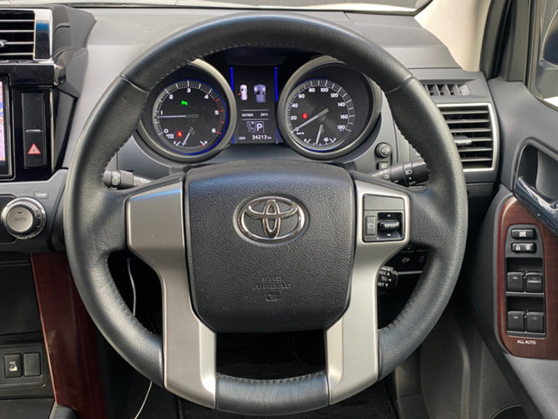 LAND CRUISER PRADO-14