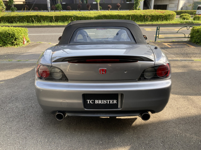 S2000