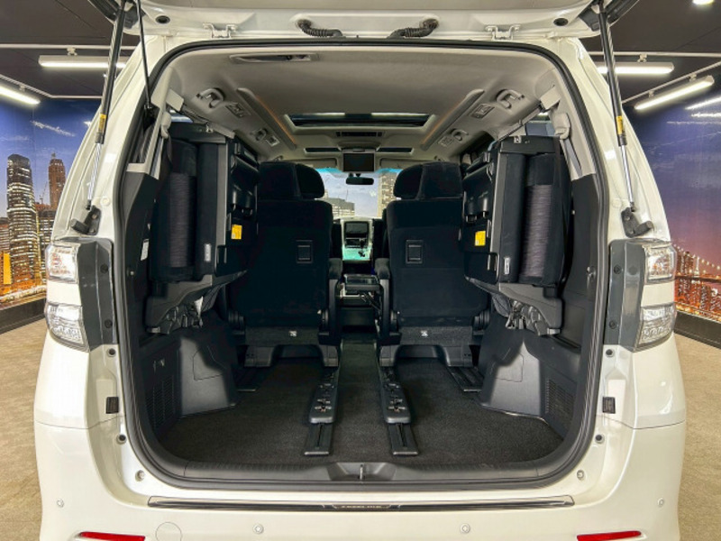 VELLFIRE-5