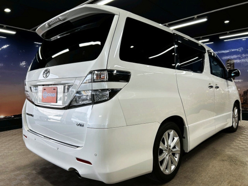 VELLFIRE-10