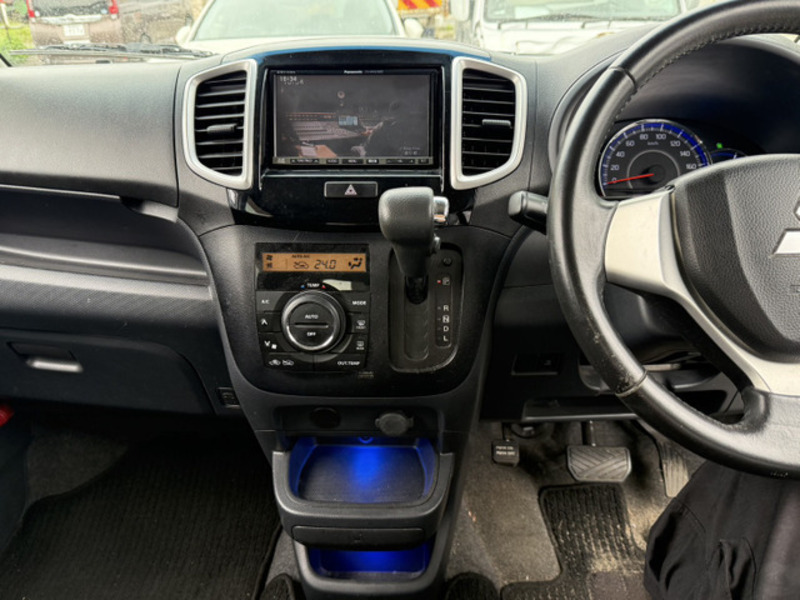 DELICA D2-18