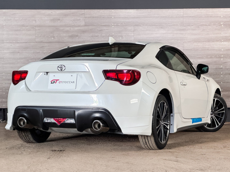 86