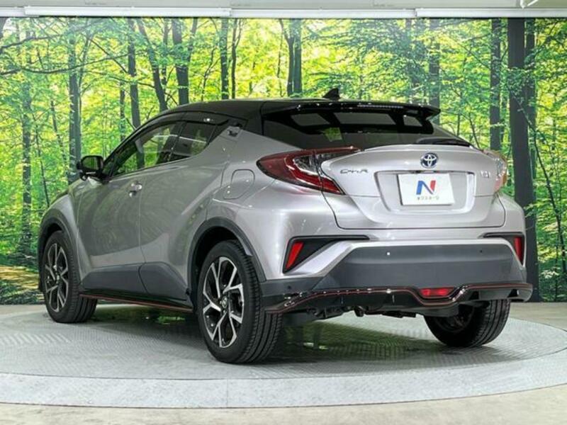 C-HR-15