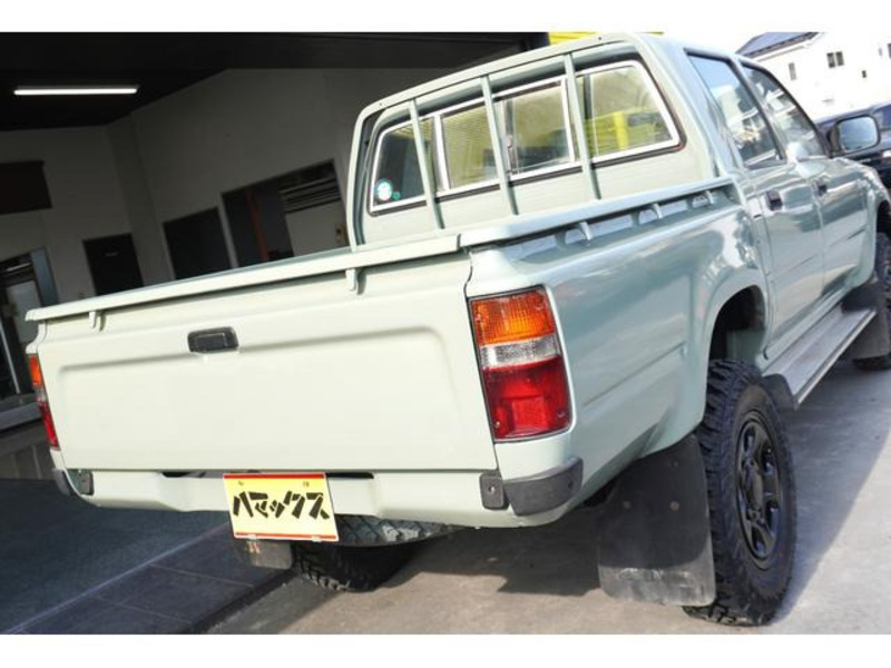 HILUX-5