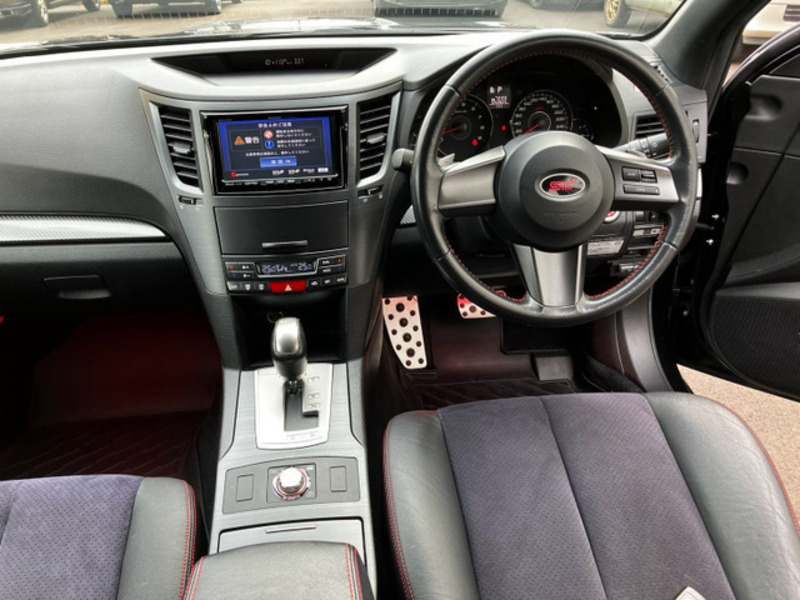LEGACY B4
