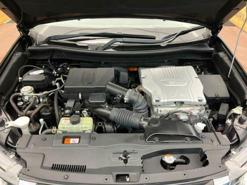 OUTLANDER PHEV