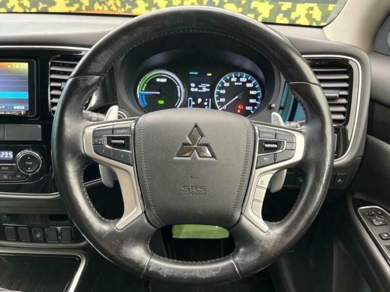 OUTLANDER PHEV