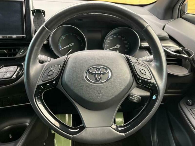 C-HR-10