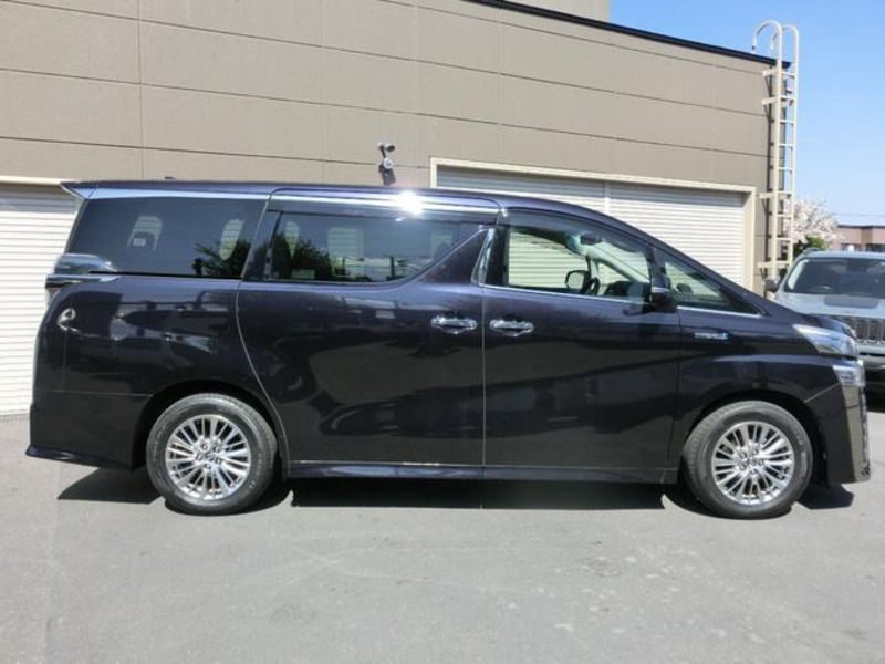 VELLFIRE