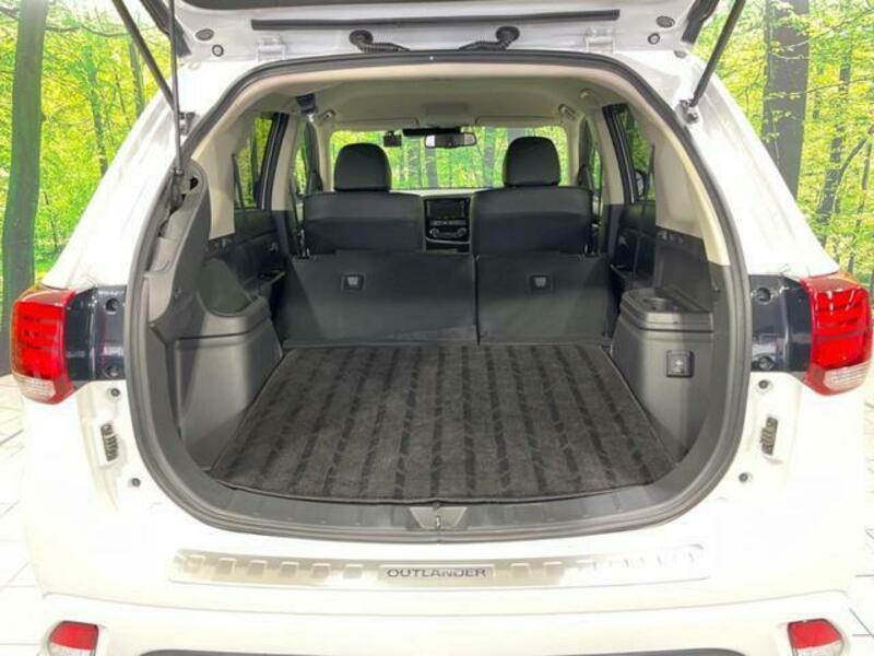 OUTLANDER PHEV