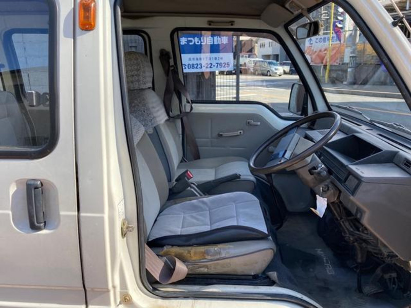 MINICAB VAN