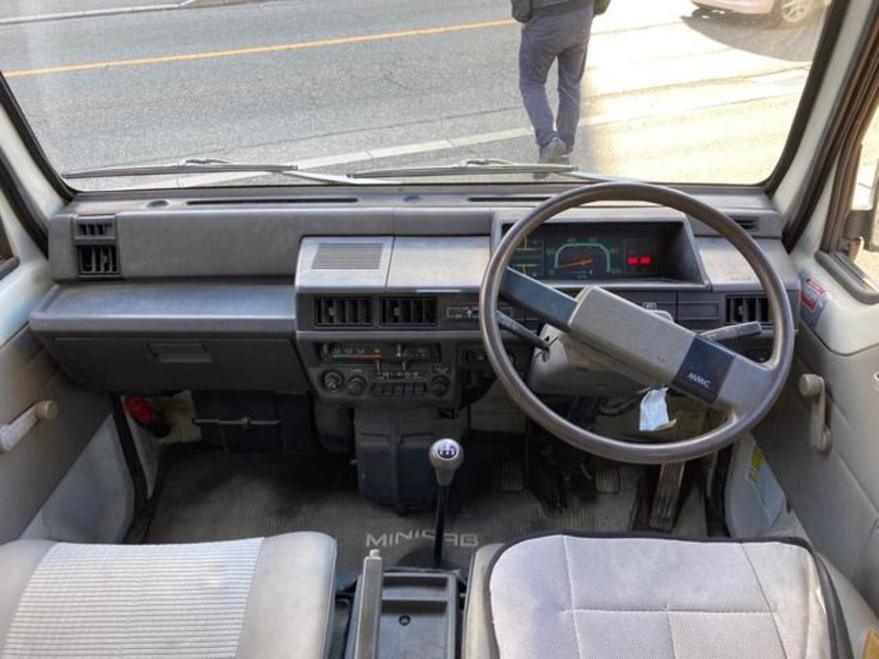 MINICAB VAN
