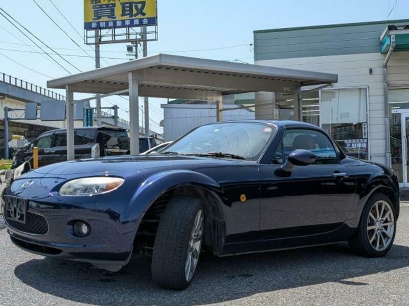 ROADSTER