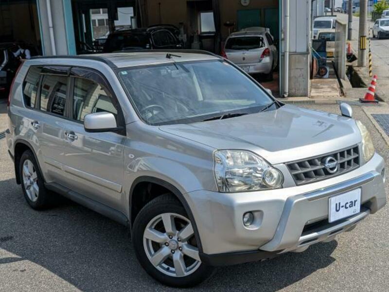X-TRAIL