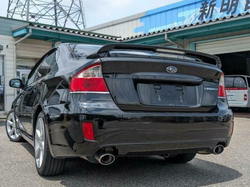 LEGACY B4
