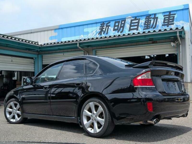 LEGACY B4