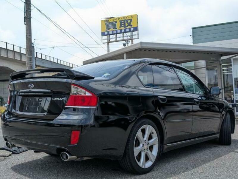 LEGACY B4