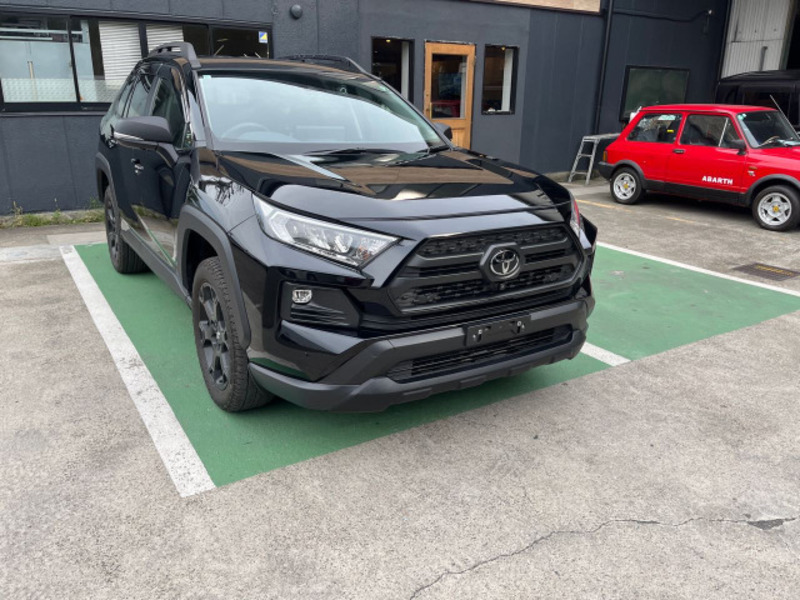 RAV4-3