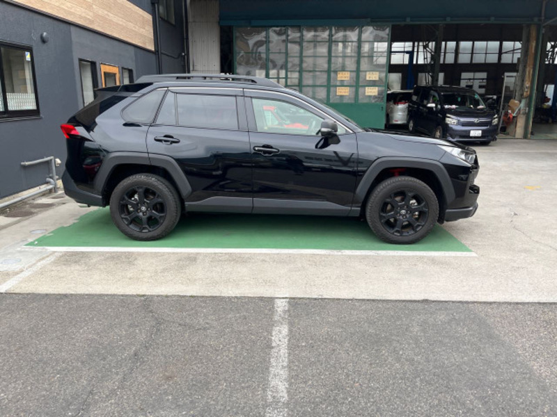 RAV4-7