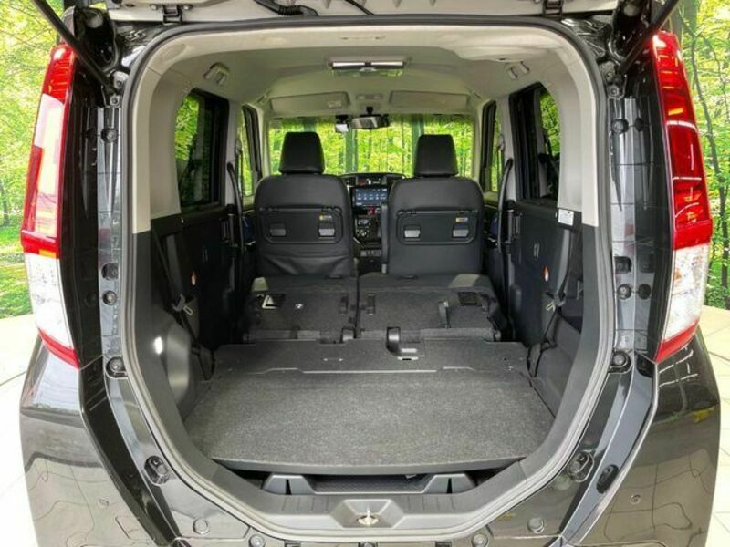 ROOMY-9