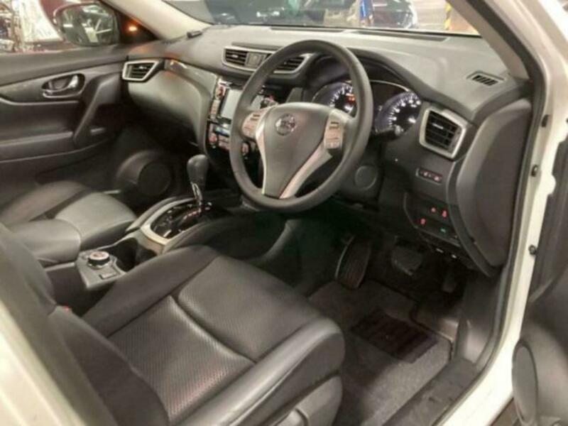 X-TRAIL-2