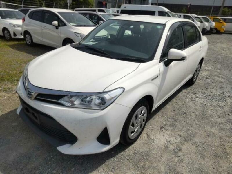 TOYOTA COROLLA AXIO