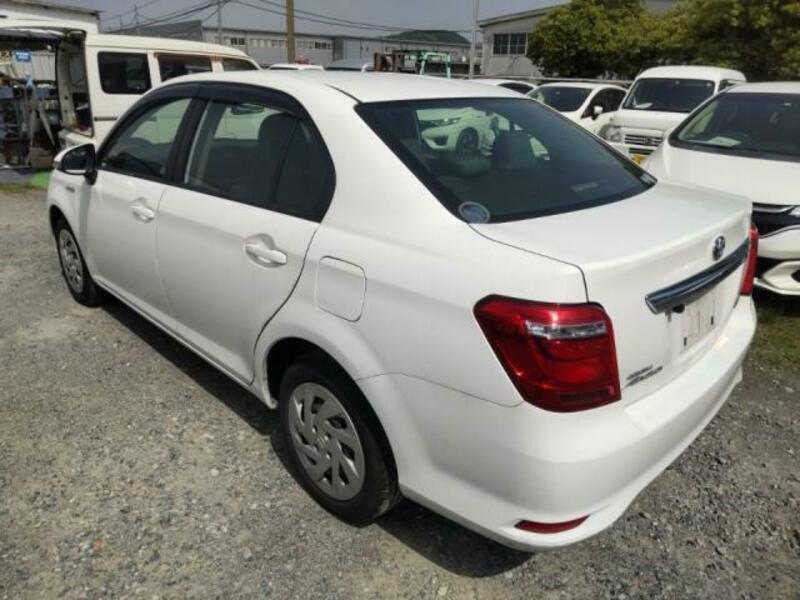 COROLLA AXIO