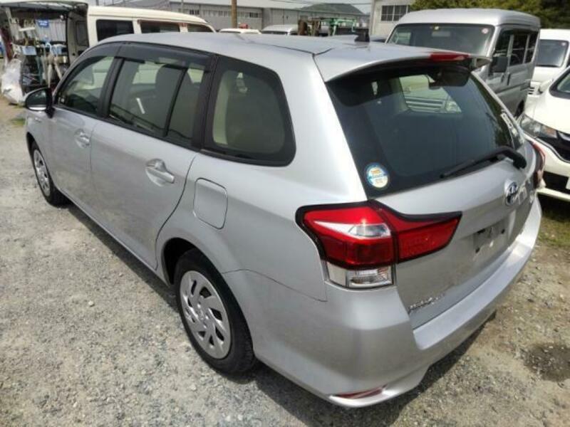COROLLA FIELDER