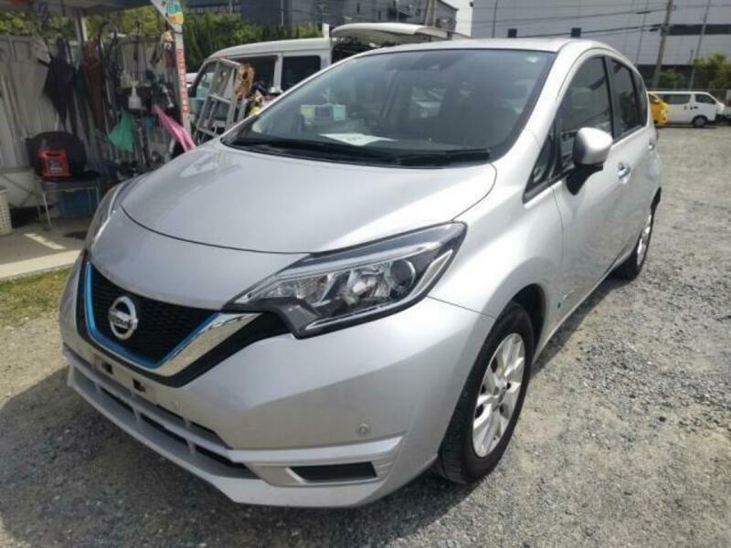 NISSAN　NOTE