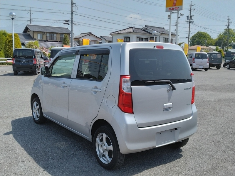 WAGON R-6