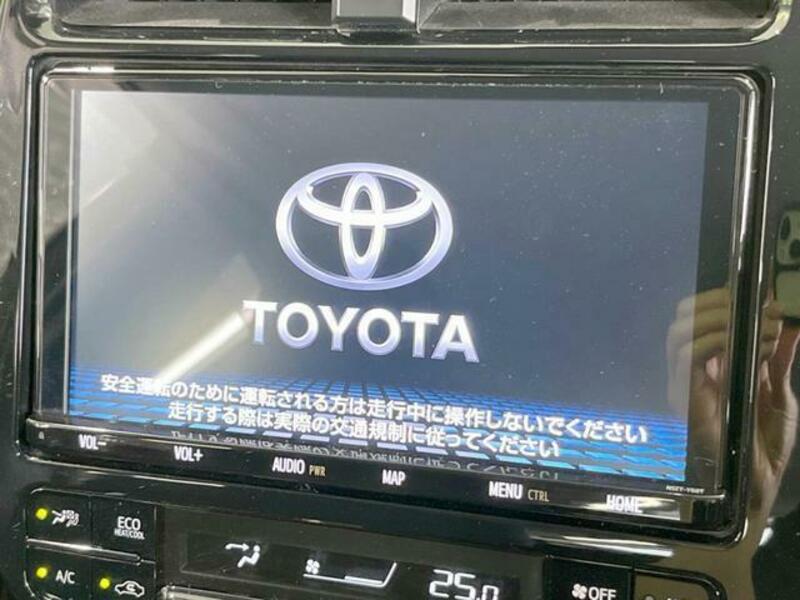 PRIUS-4
