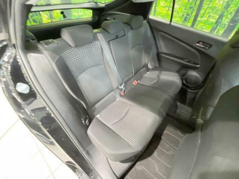 PRIUS-9